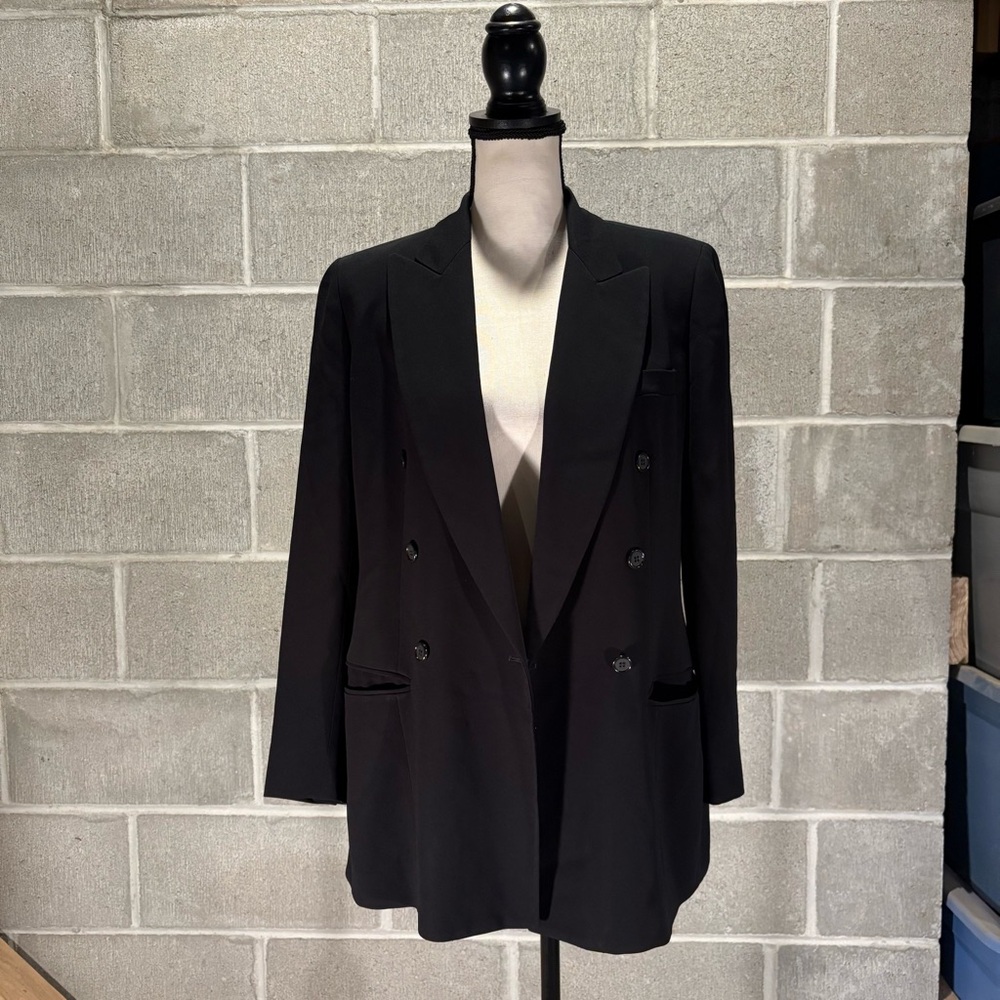 Anne Klein double breasted blazer. - Picture 2 of 10
